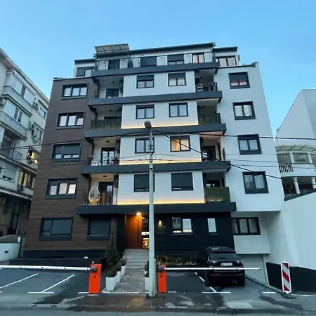 Moderna Vracar - New * Belgrado